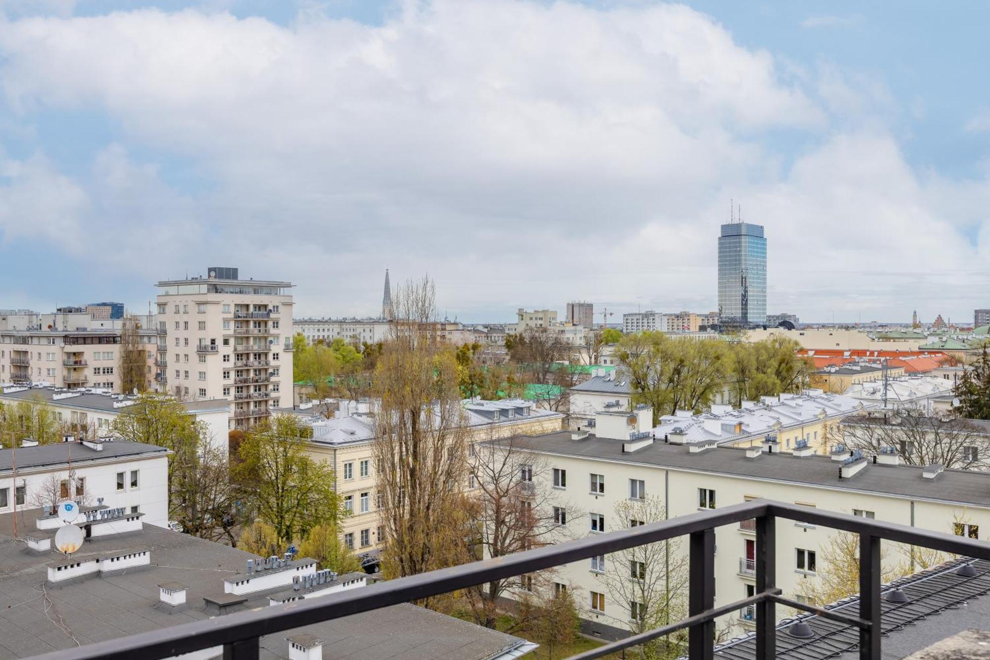 Apartament Beautiful Two-storey Three-bedroom By Renters Warszawa